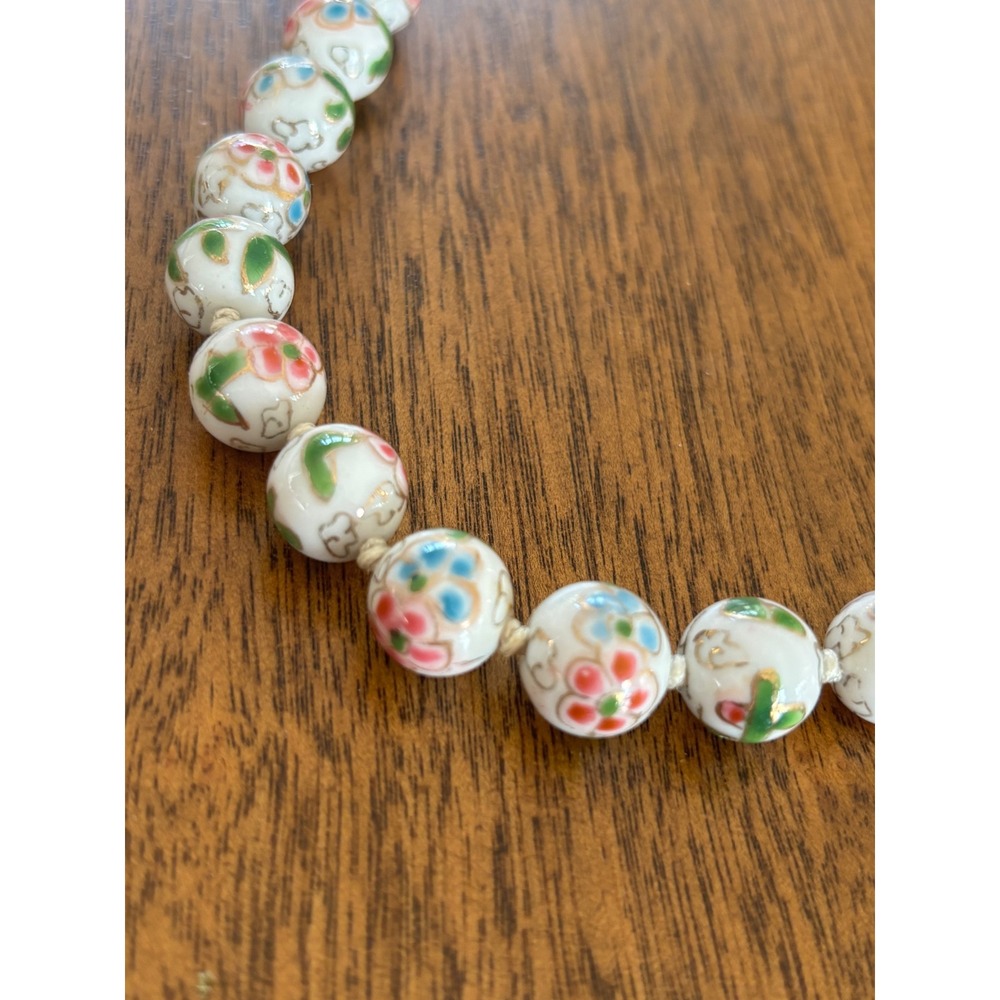 Vintage Hand Painted Porcelain Floral Bead Knotted Necklace Gold Tone Clasp - Picture 3 of 4